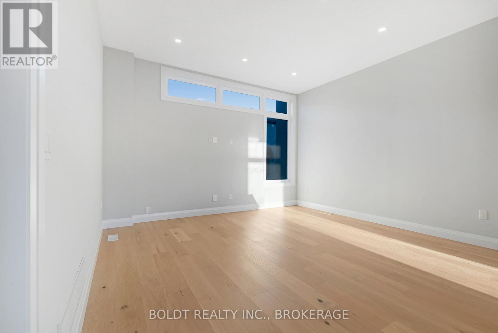 27 Wellspring Way Property Photo 15