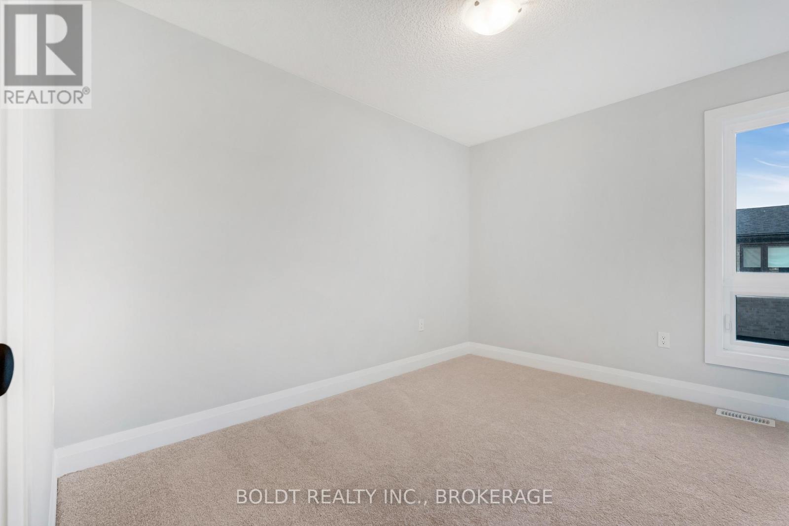 27 Wellspring Way Property Photo 20