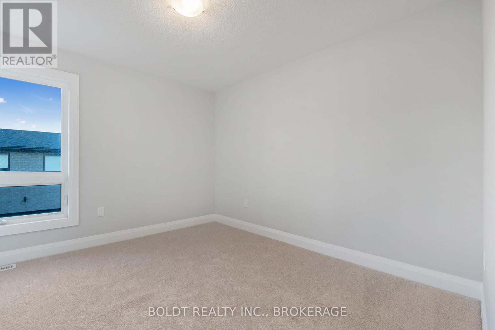 27 Wellspring Way Property Photo 22