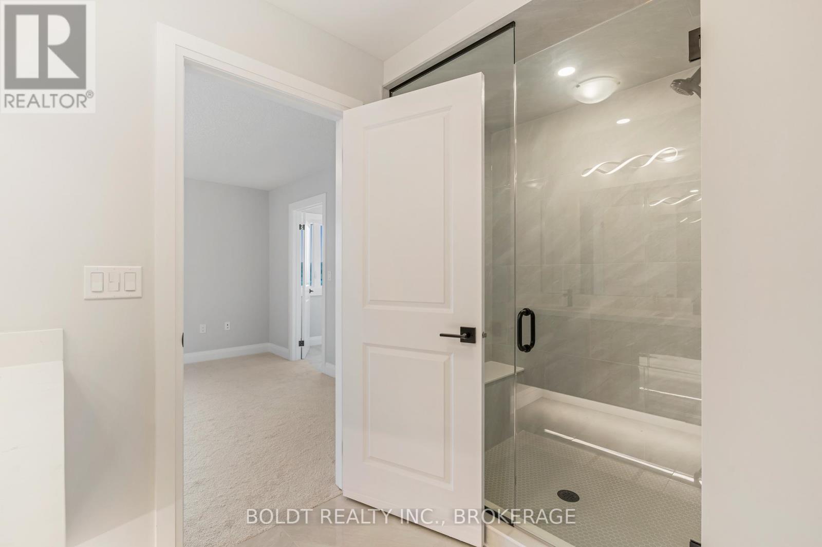 27 Wellspring Way Property Photo 30