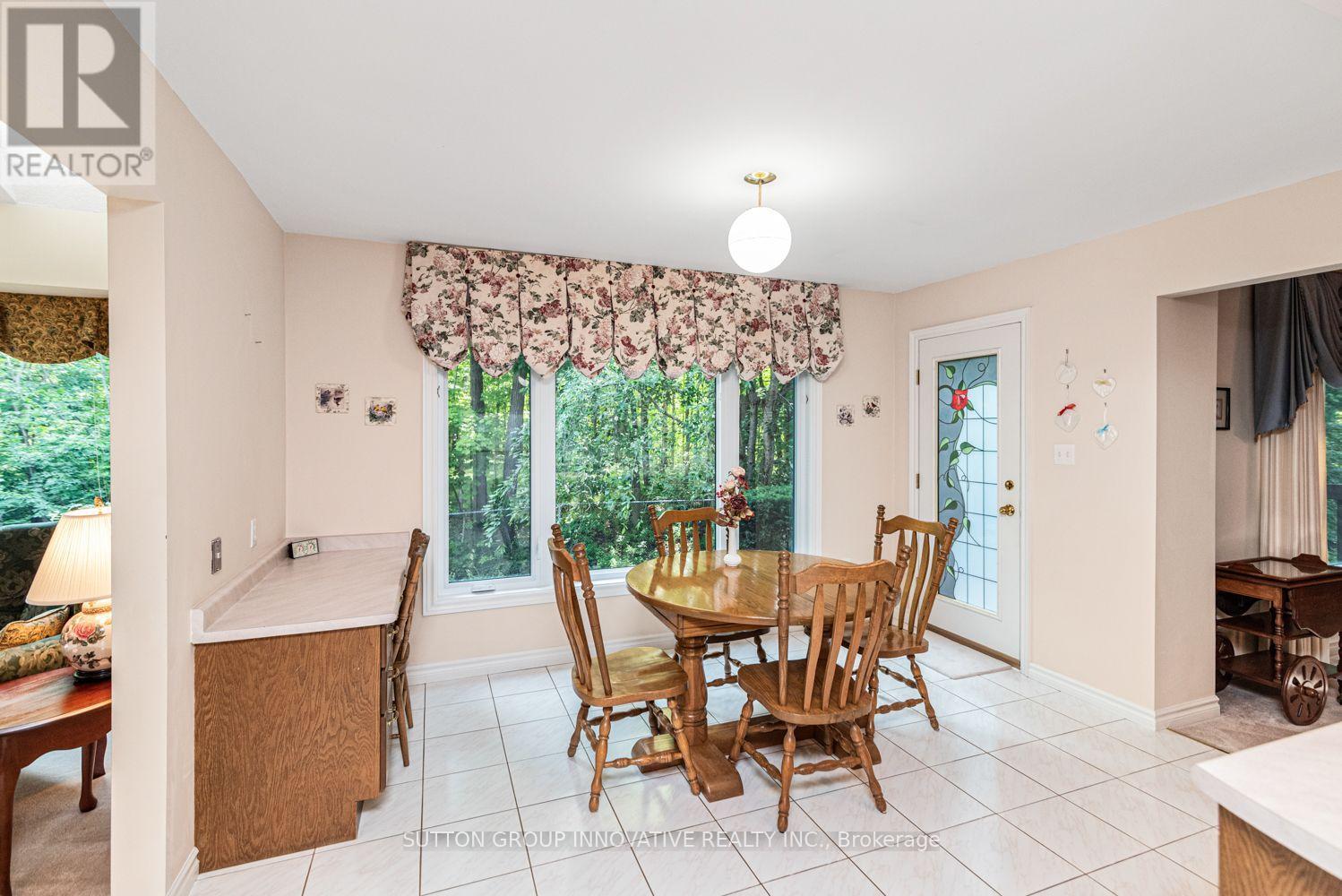59 Renata Court Property Photo 9