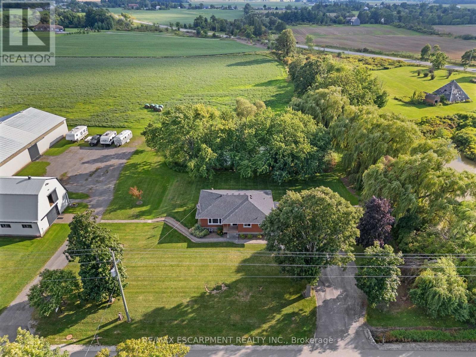 2223 Hall Road Property Photo 3