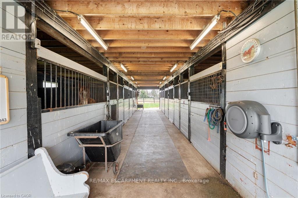 2223 Hall Road Property Photo 29