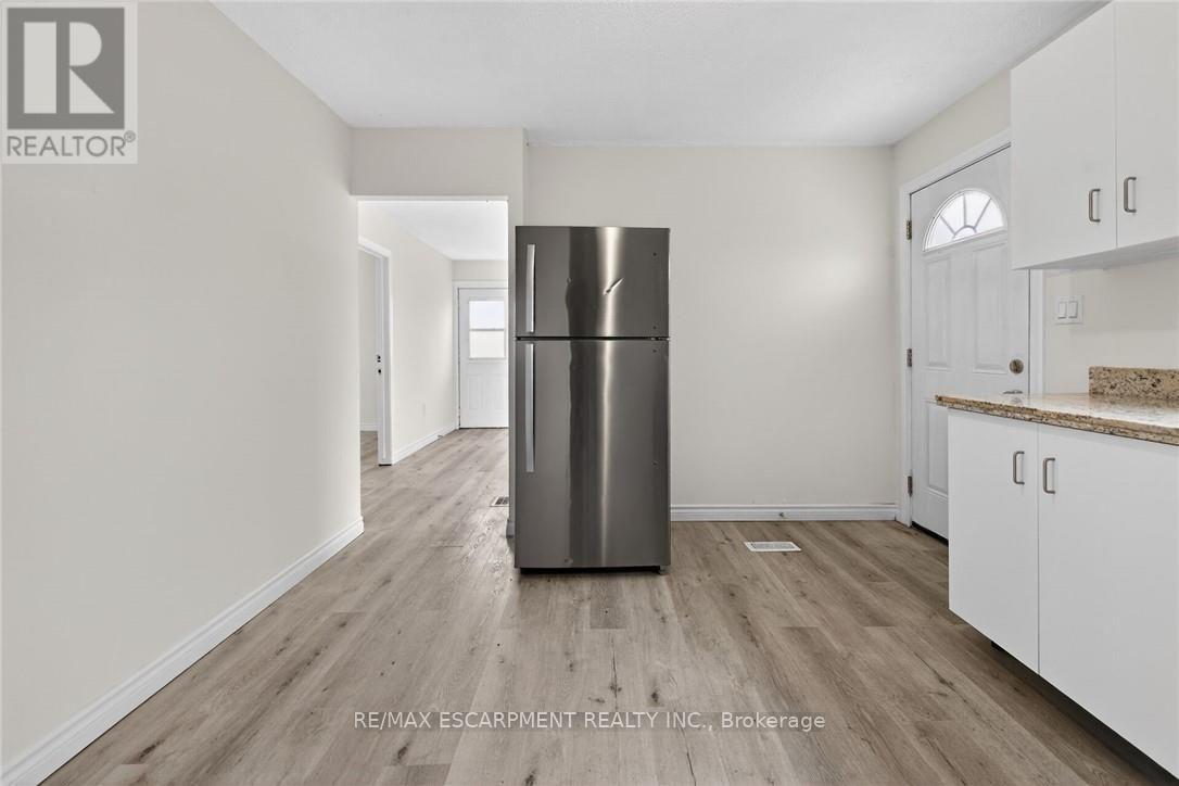 4049 6 Highway Property Photo 12