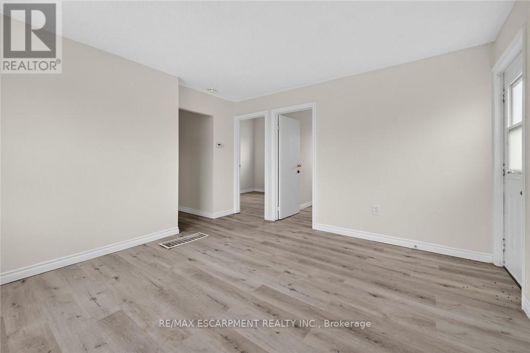 4049 6 Highway Property Photo 14