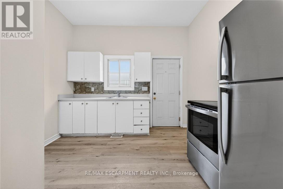 4049 6 Highway Property Photo 16