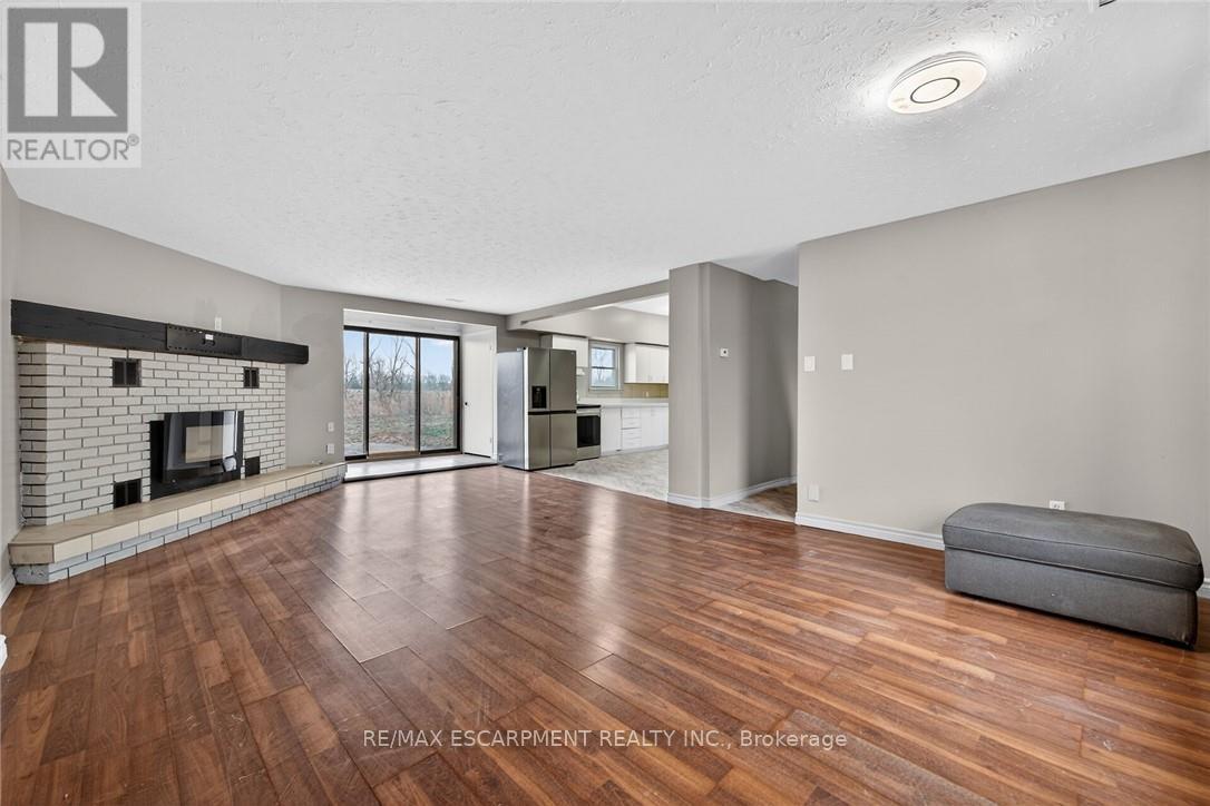 4049 6 Highway Property Photo 25