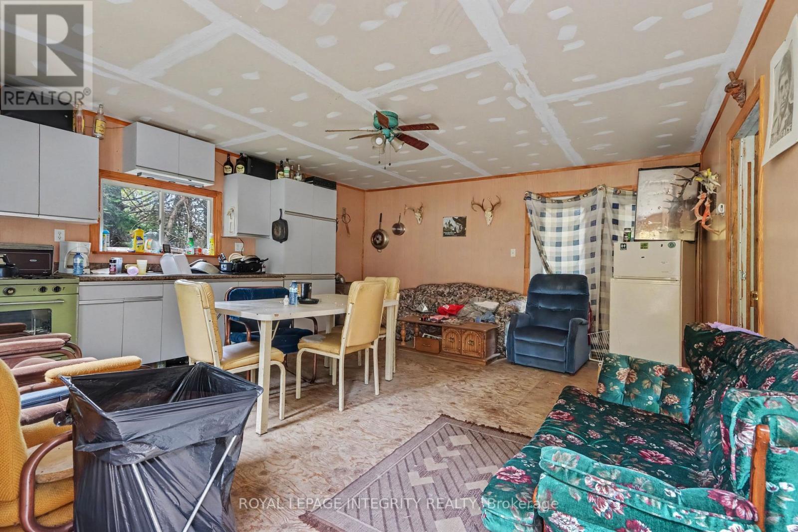 665 Bathurst Line E Property Photo 4