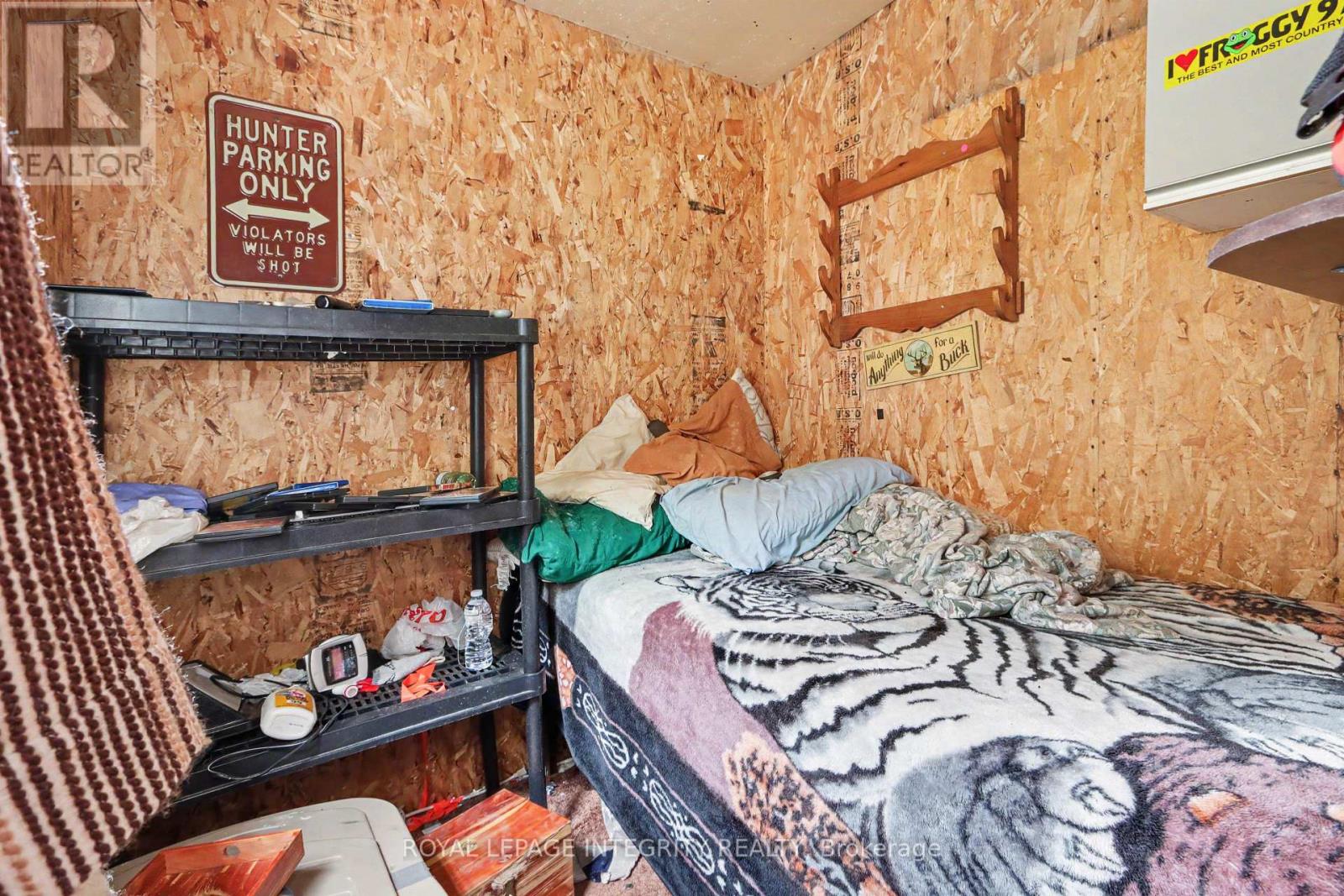 665 Bathurst Line E Property Photo 13