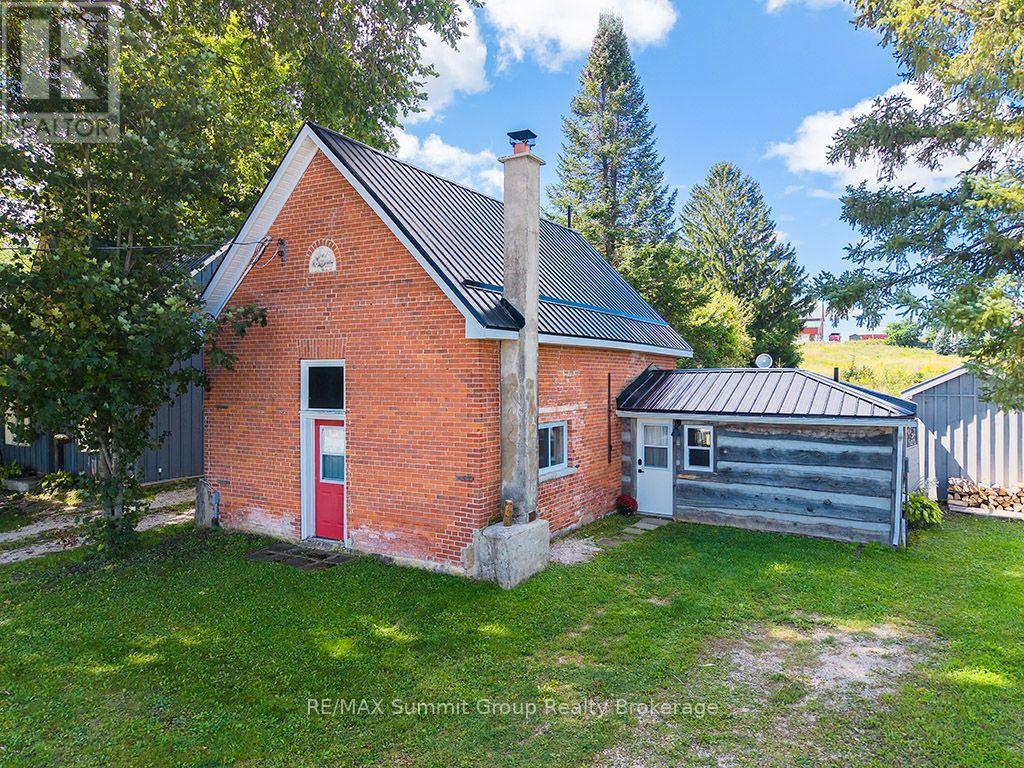 154600 Grey Road 32 Property Photo 1