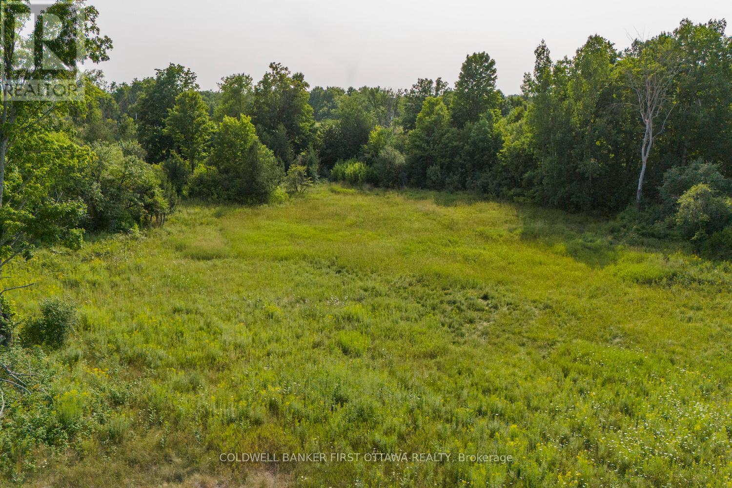 816 Bennett Lake Road Property Photo 4