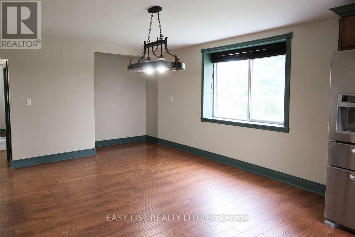 624 Hillhead Road Property Photo 5