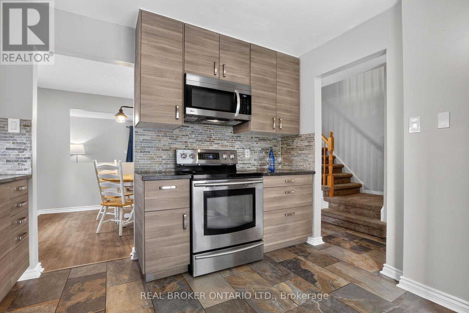 25 Moresby Drive Property Photo 6