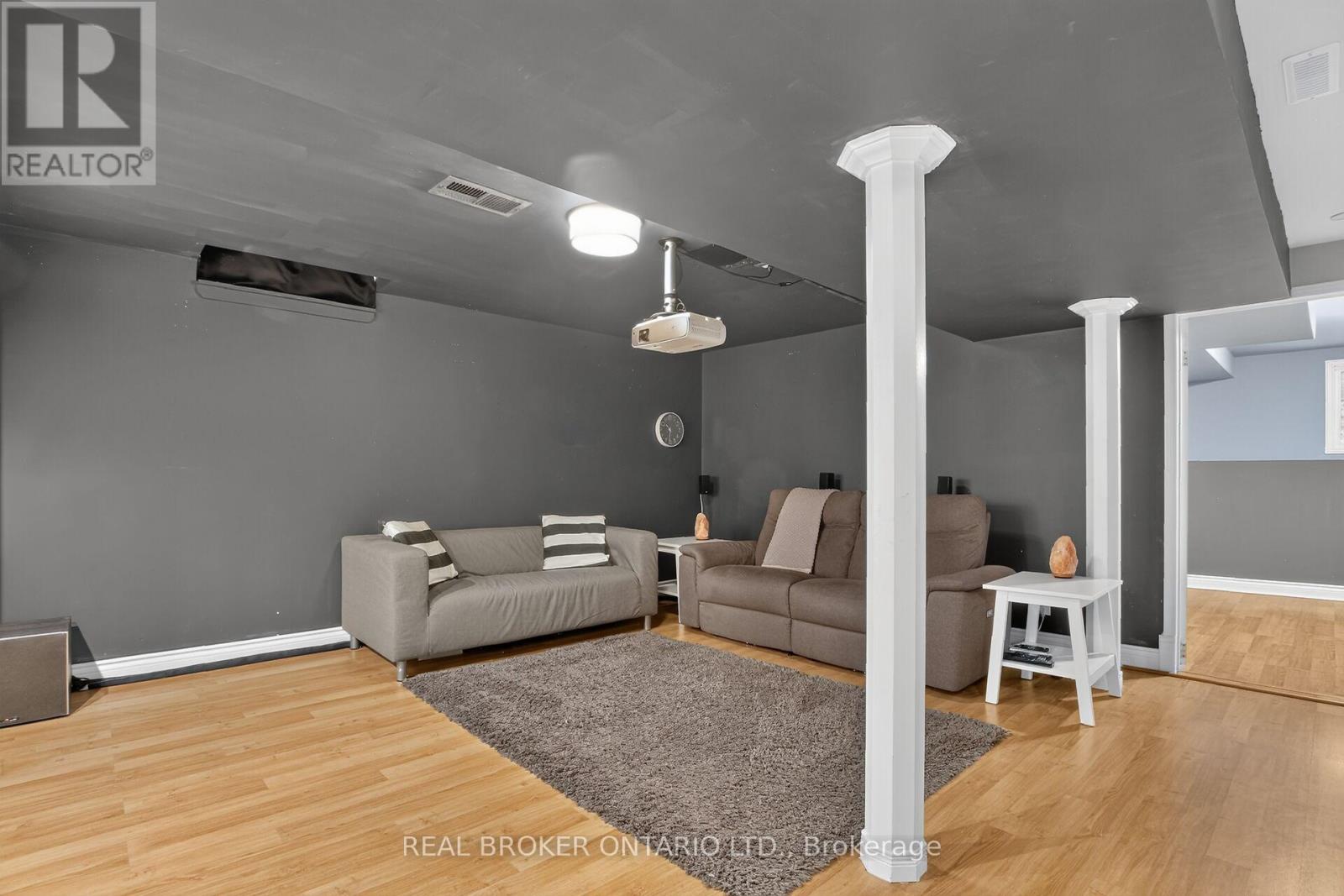 25 Moresby Drive Property Photo 21