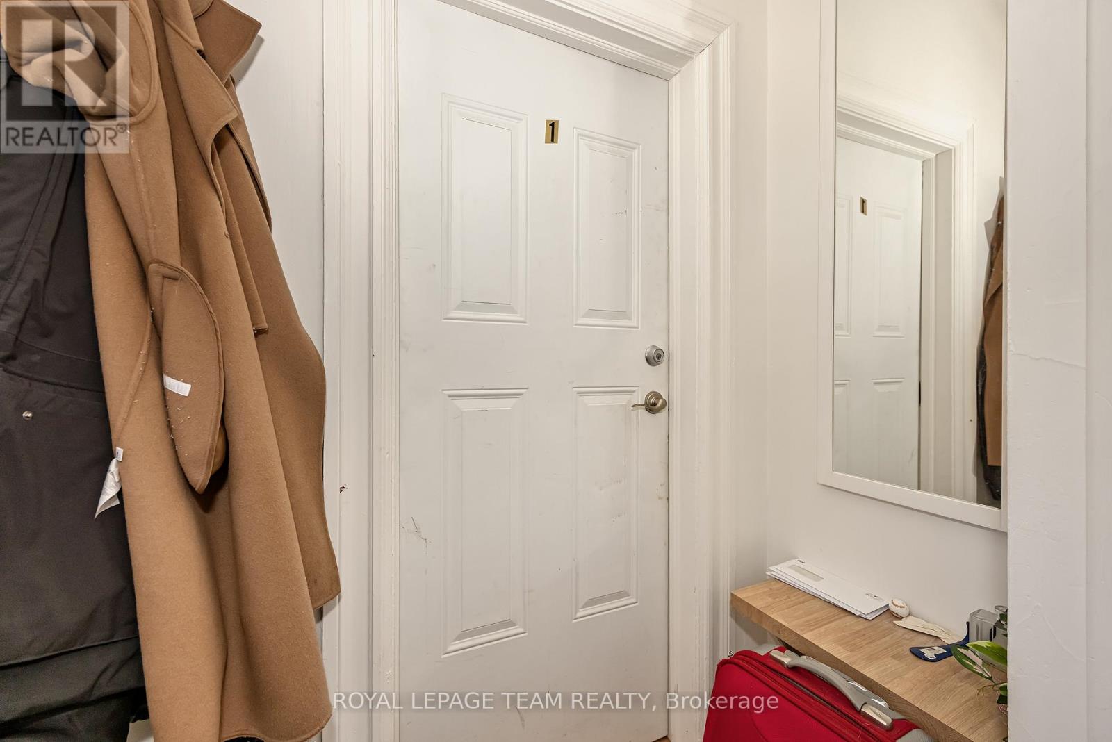 11 Sherbrooke Avenue Property Photo 5