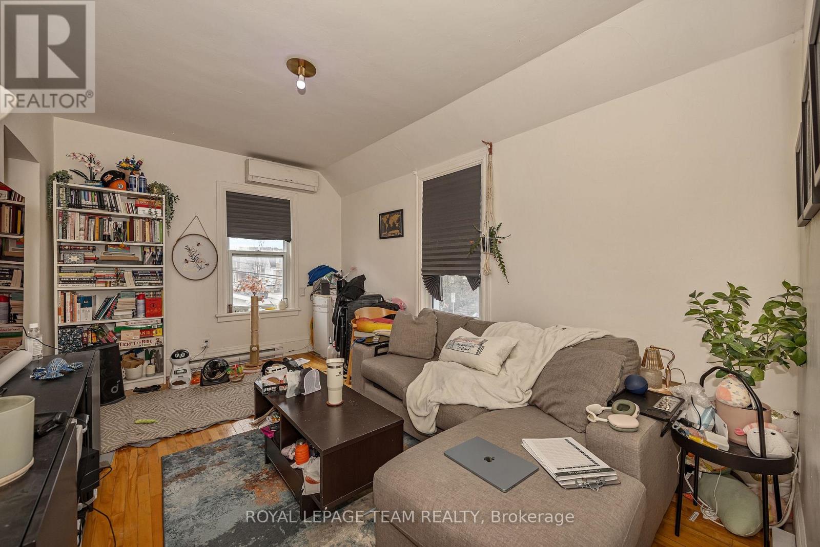 11 Sherbrooke Avenue Property Photo 30