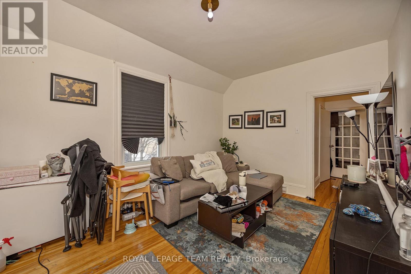 11 Sherbrooke Avenue Property Photo 32