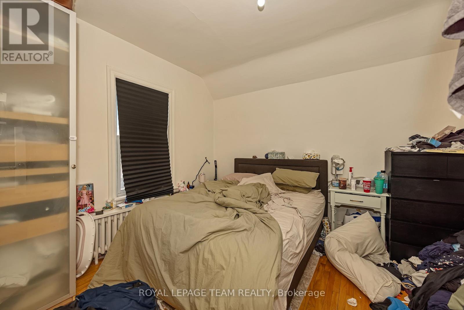 11 Sherbrooke Avenue Property Photo 38