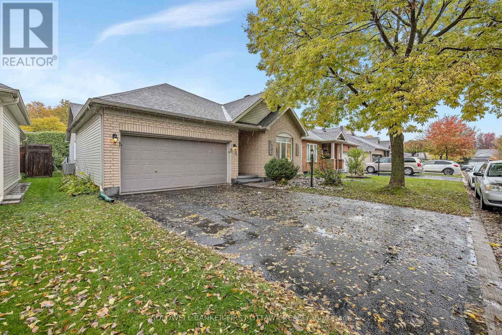 13 FIELDCREST AVENUE Property Photo 1