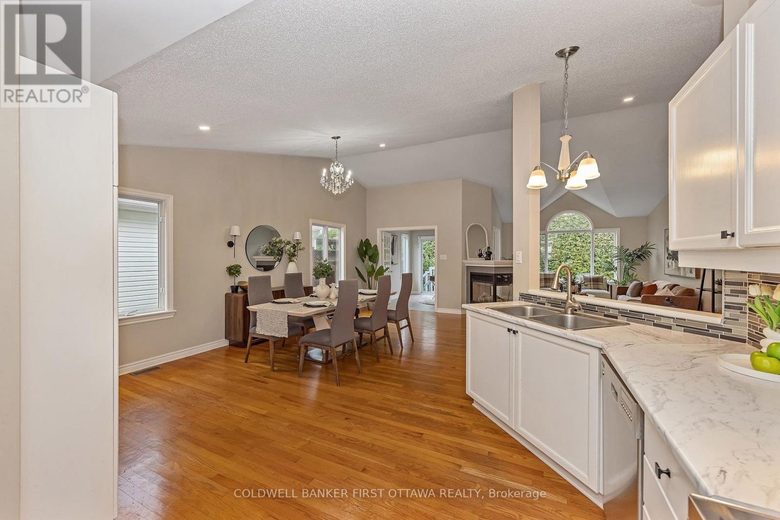 13 Fieldcrest Avenue Property Photo 14