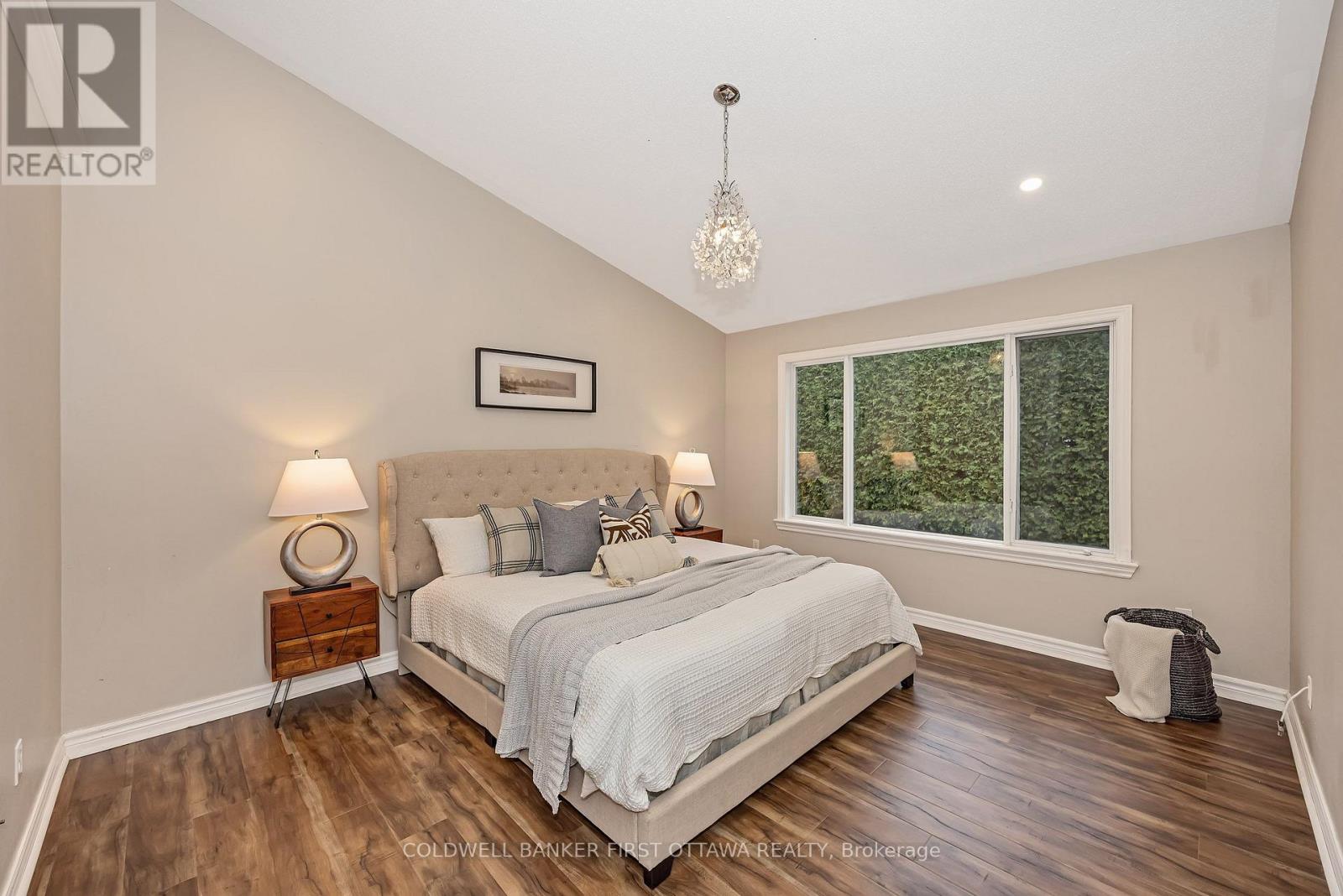 13 Fieldcrest Avenue Property Photo 15