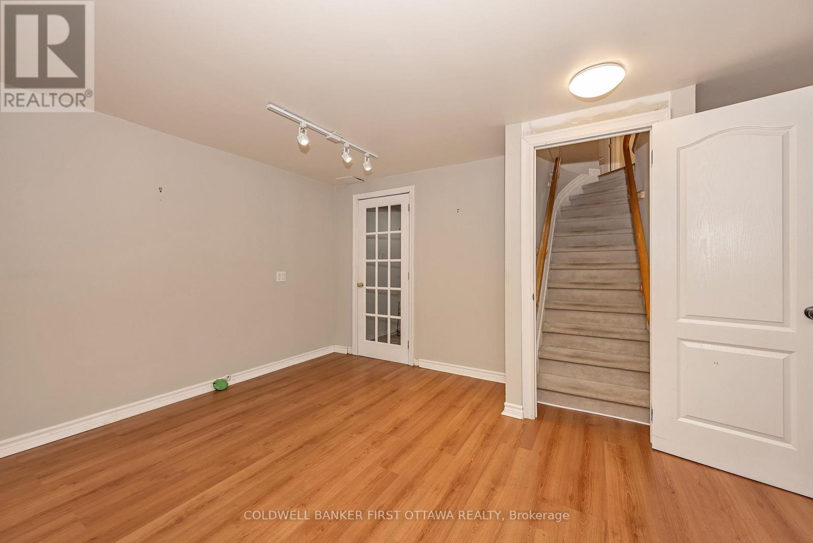 13 Fieldcrest Avenue Property Photo 22