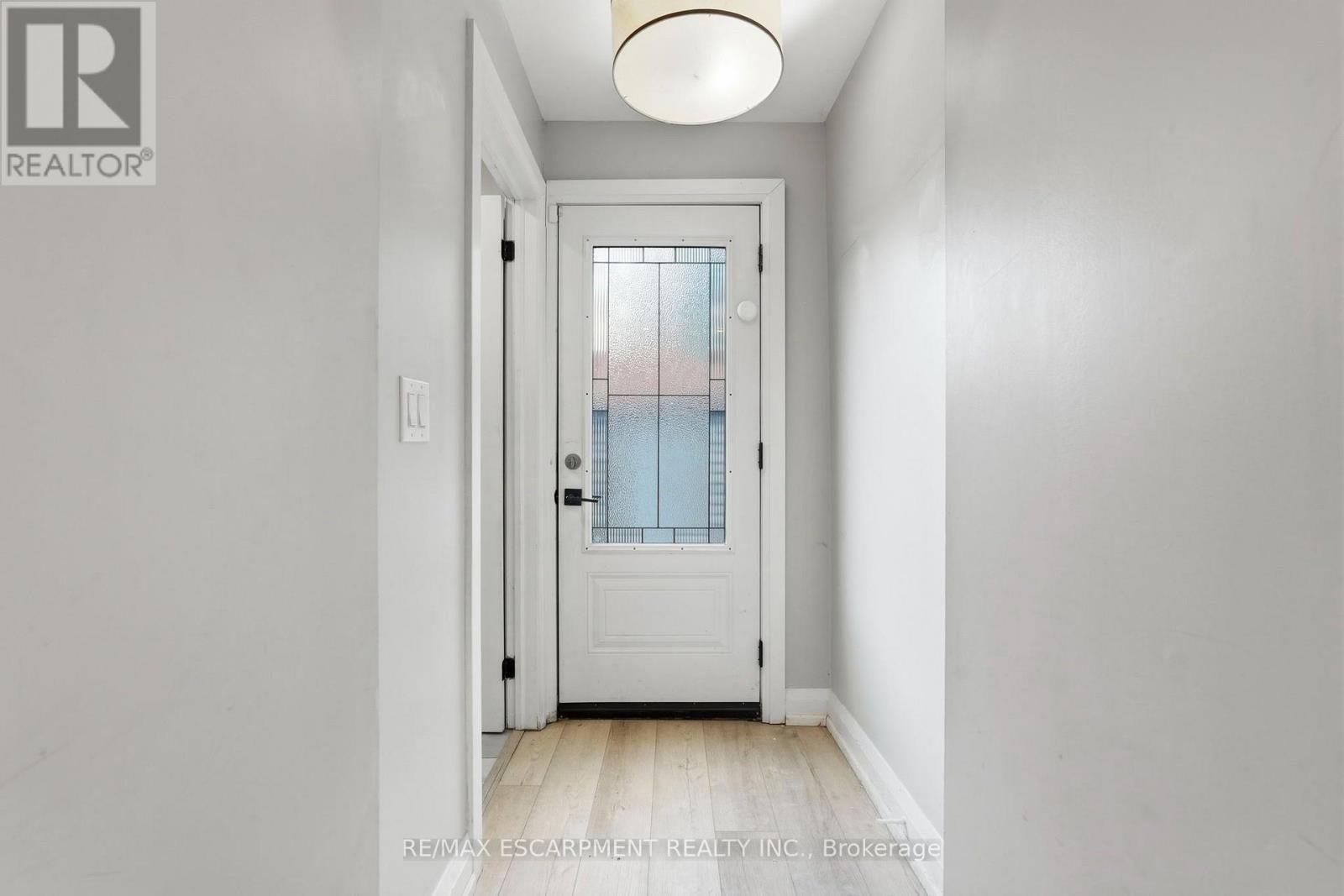 106 Barnesdale Avenue N Property Photo 16