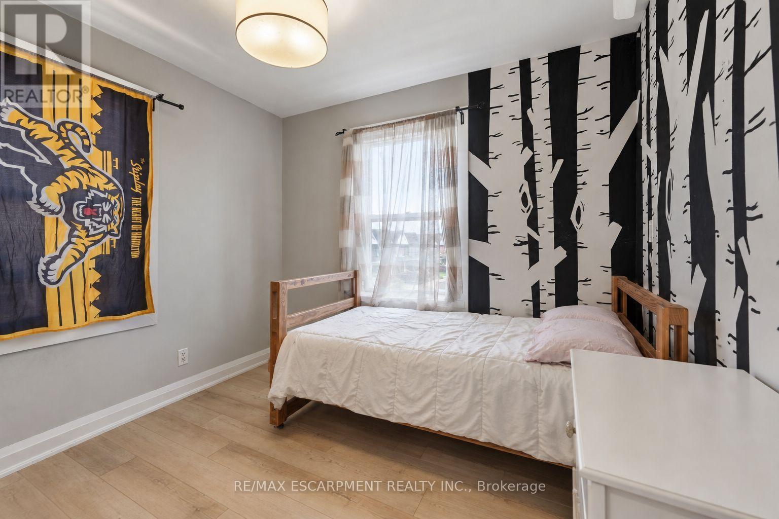 106 Barnesdale Avenue N Property Photo 26