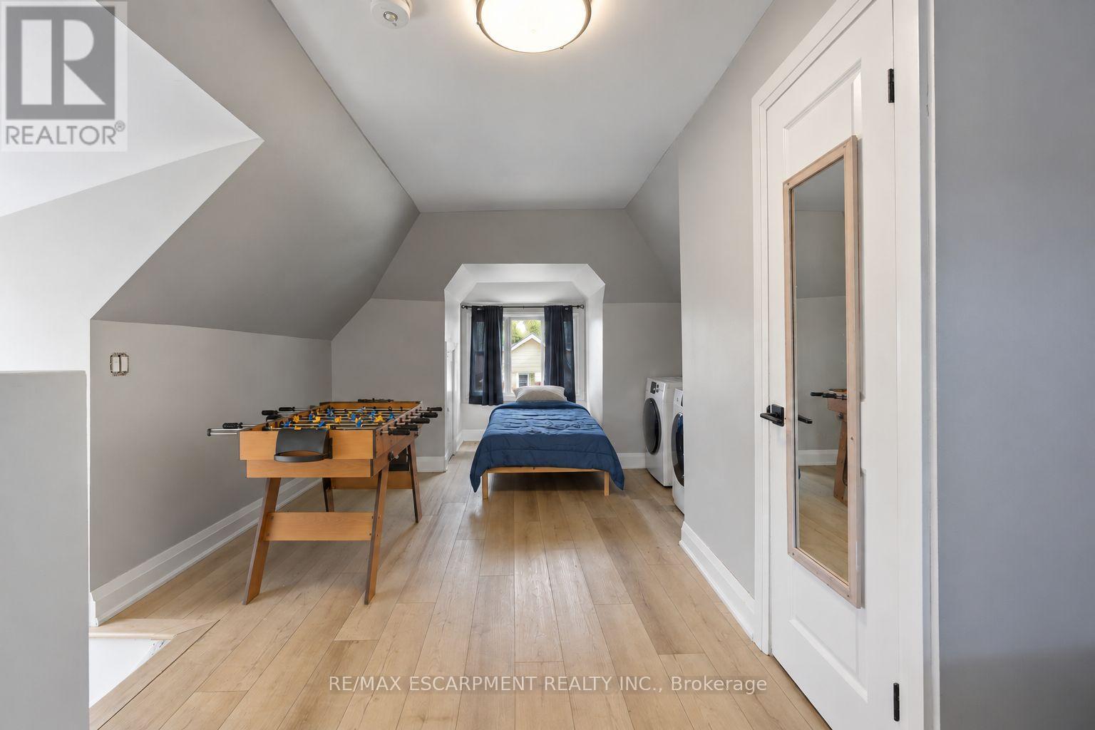 106 Barnesdale Avenue N Property Photo 28