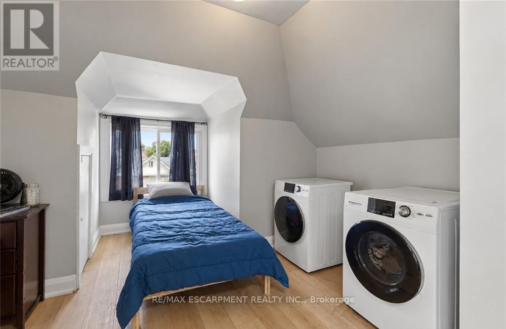 106 Barnesdale Avenue N Property Photo 29