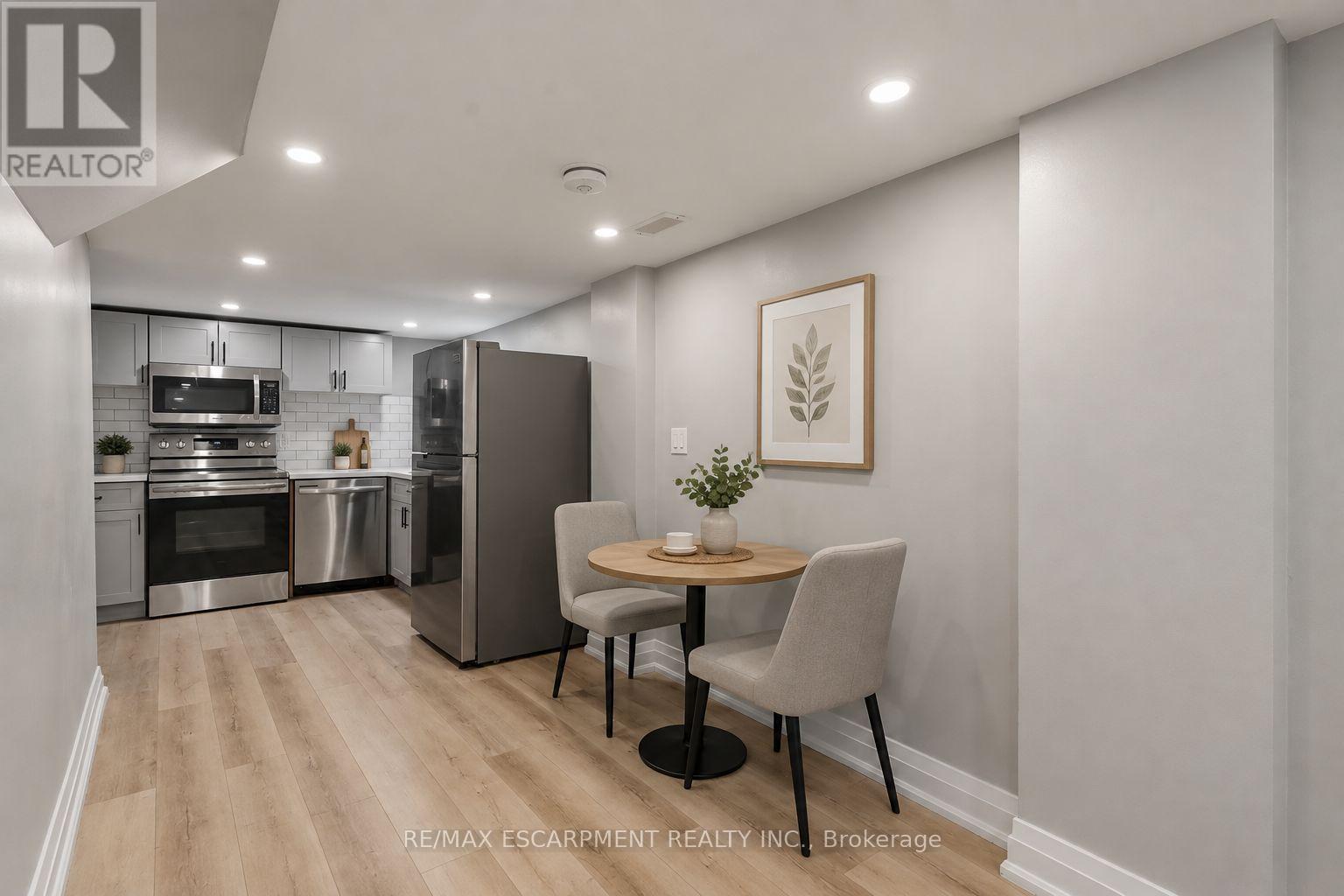 106 Barnesdale Avenue N Property Photo 35