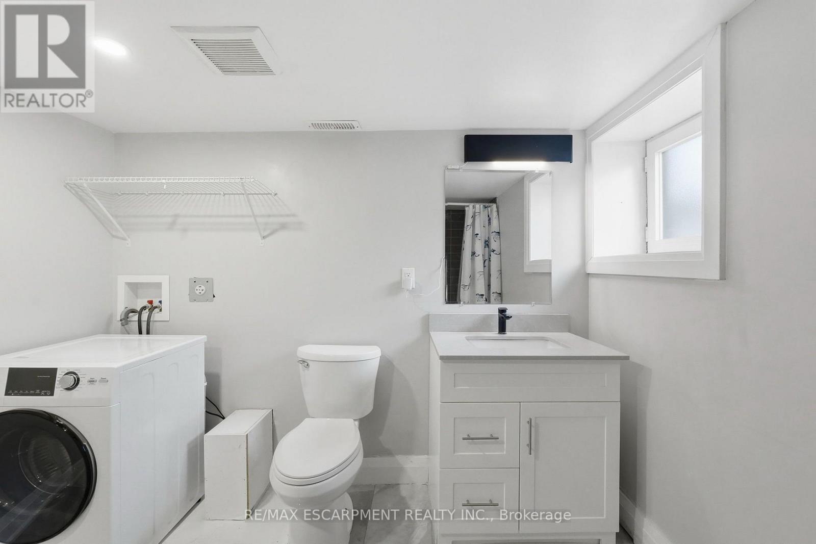 106 Barnesdale Avenue N Property Photo 41