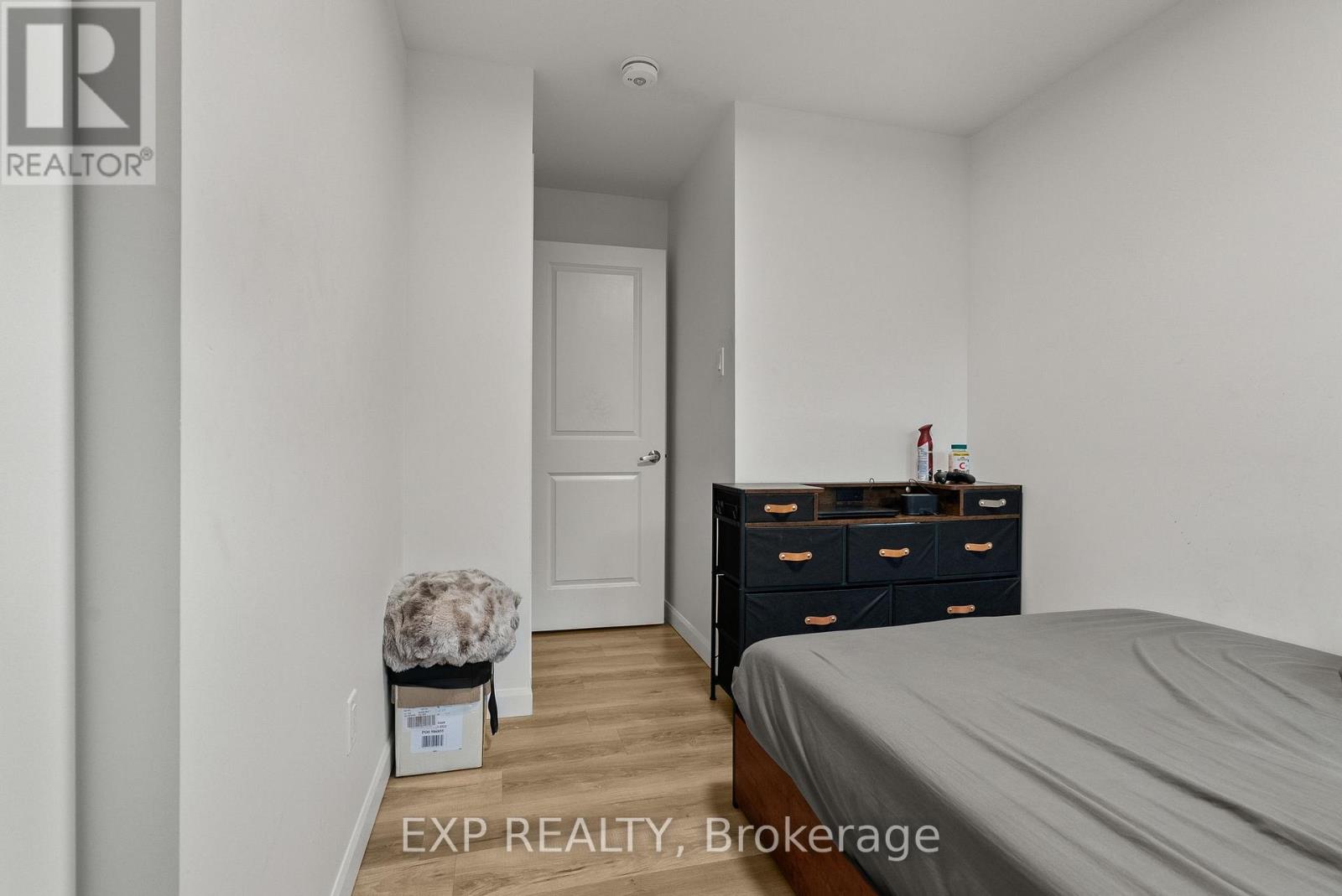 692 Claude Street Property Photo 13