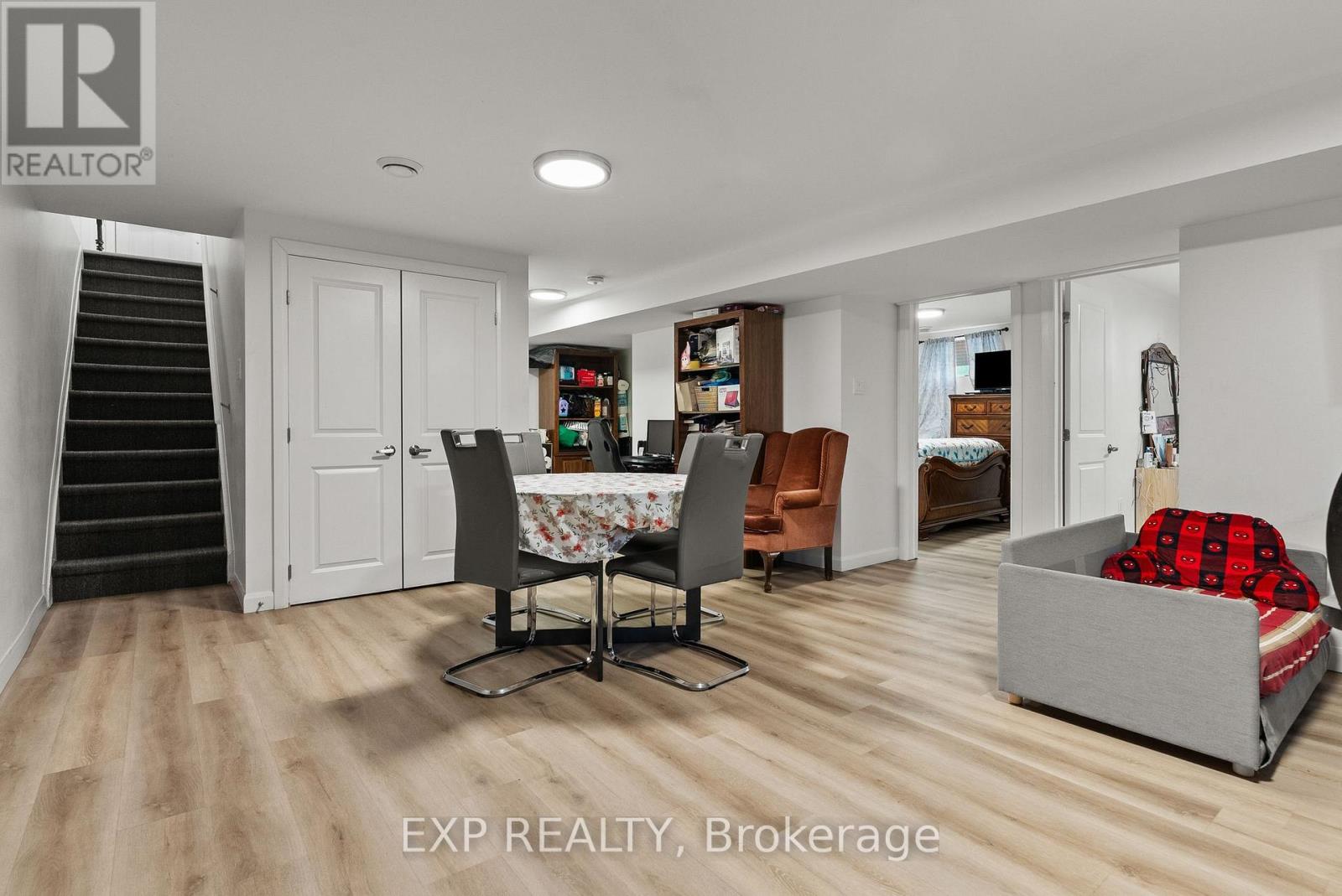 692 Claude Street Property Photo 19