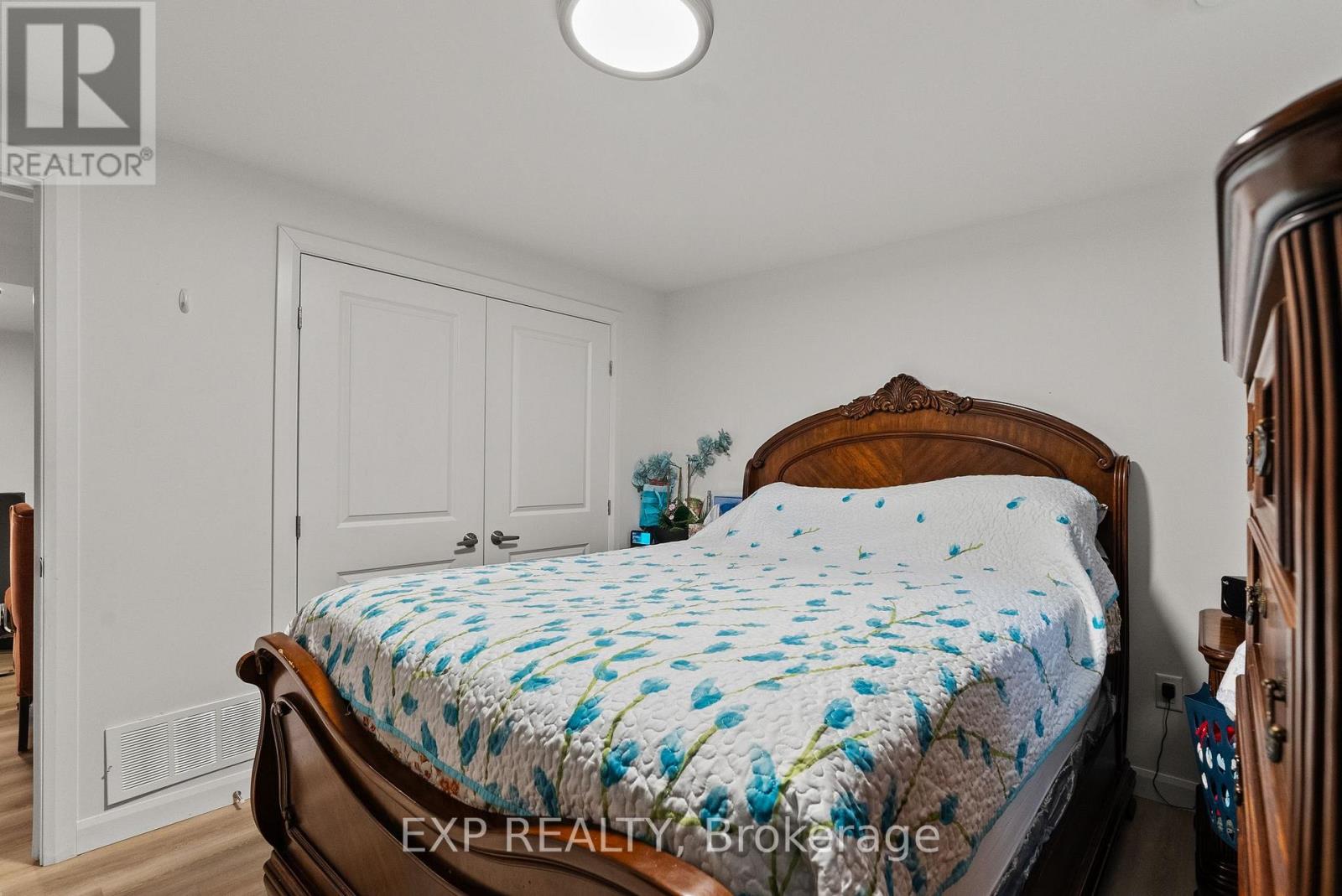 692 Claude Street Property Photo 26