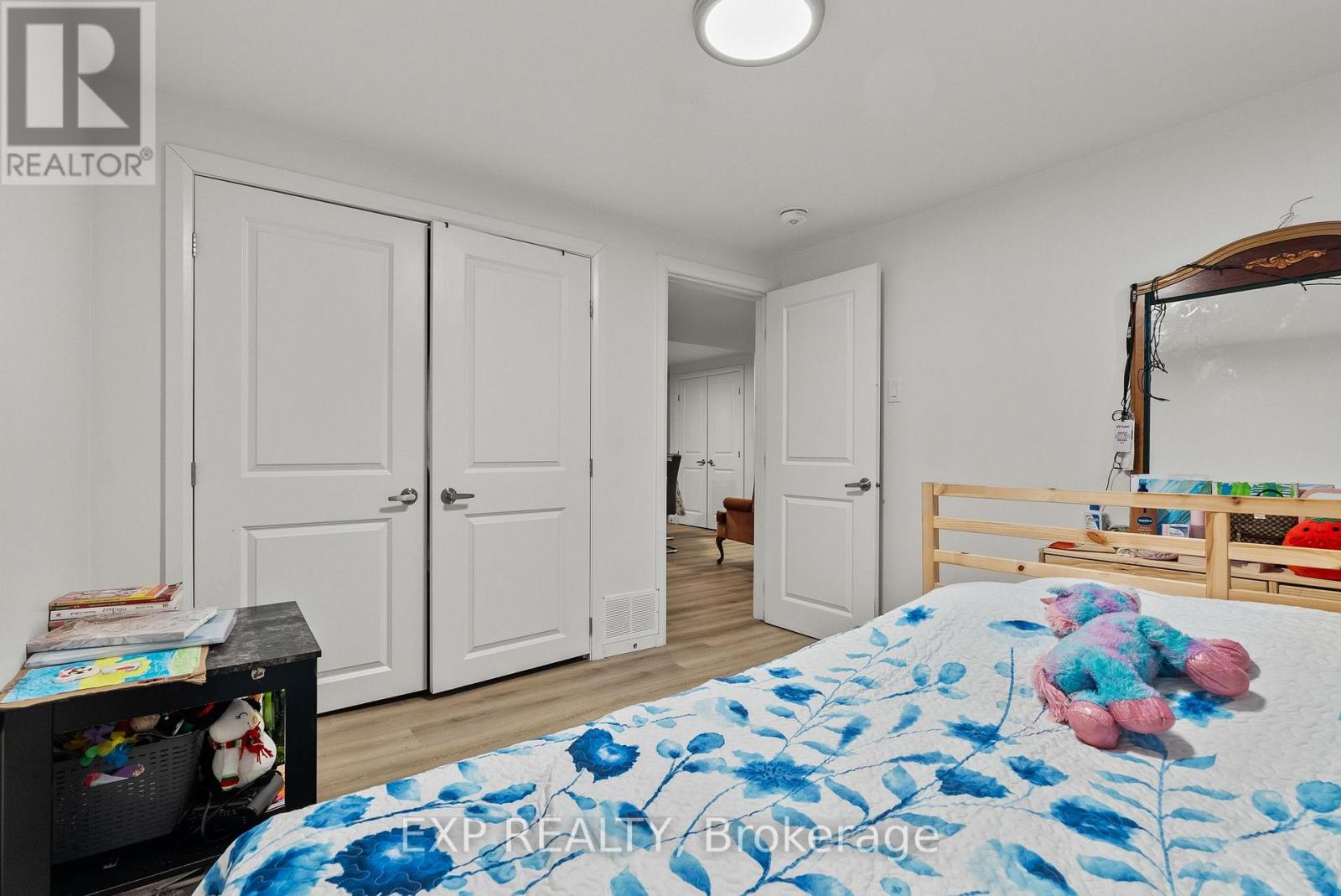 692 Claude Street Property Photo 27