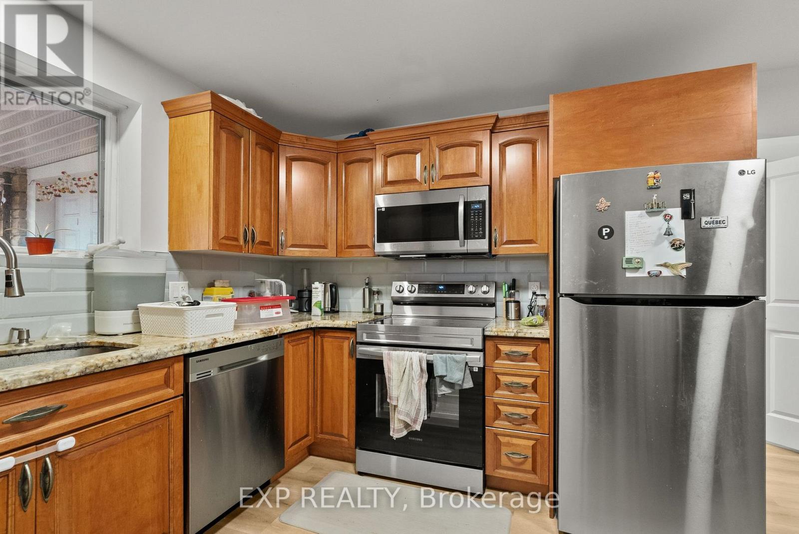 692 Claude Street Property Photo 37