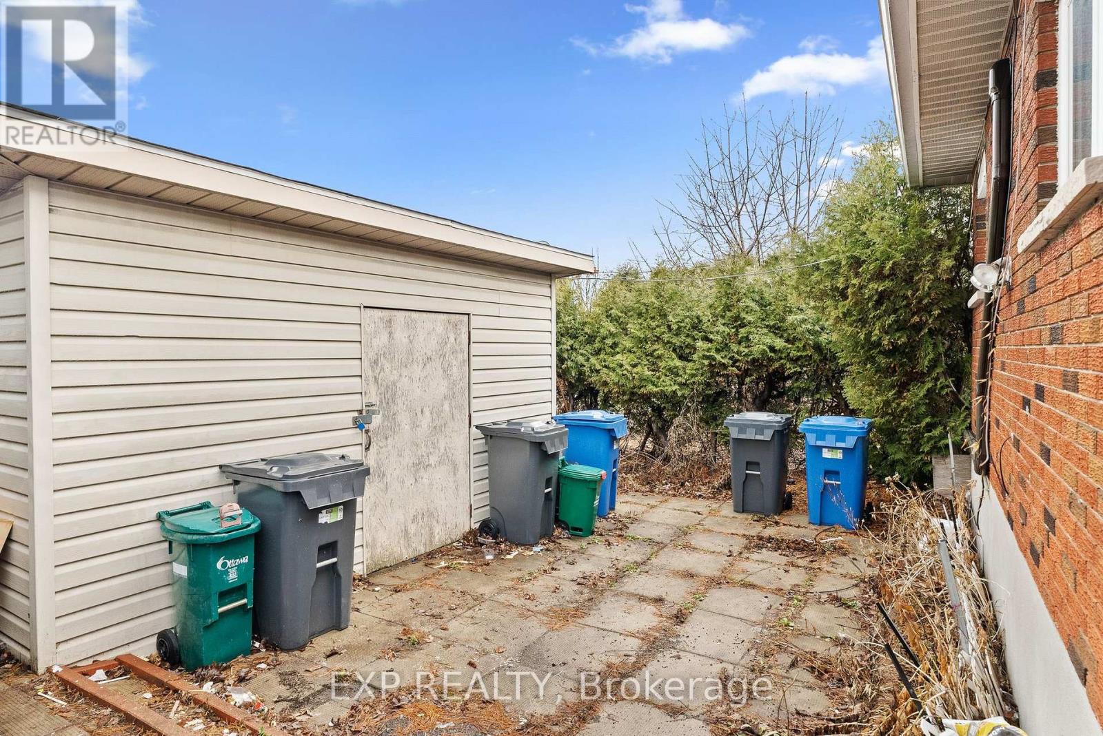 692 Claude Street Property Photo 47