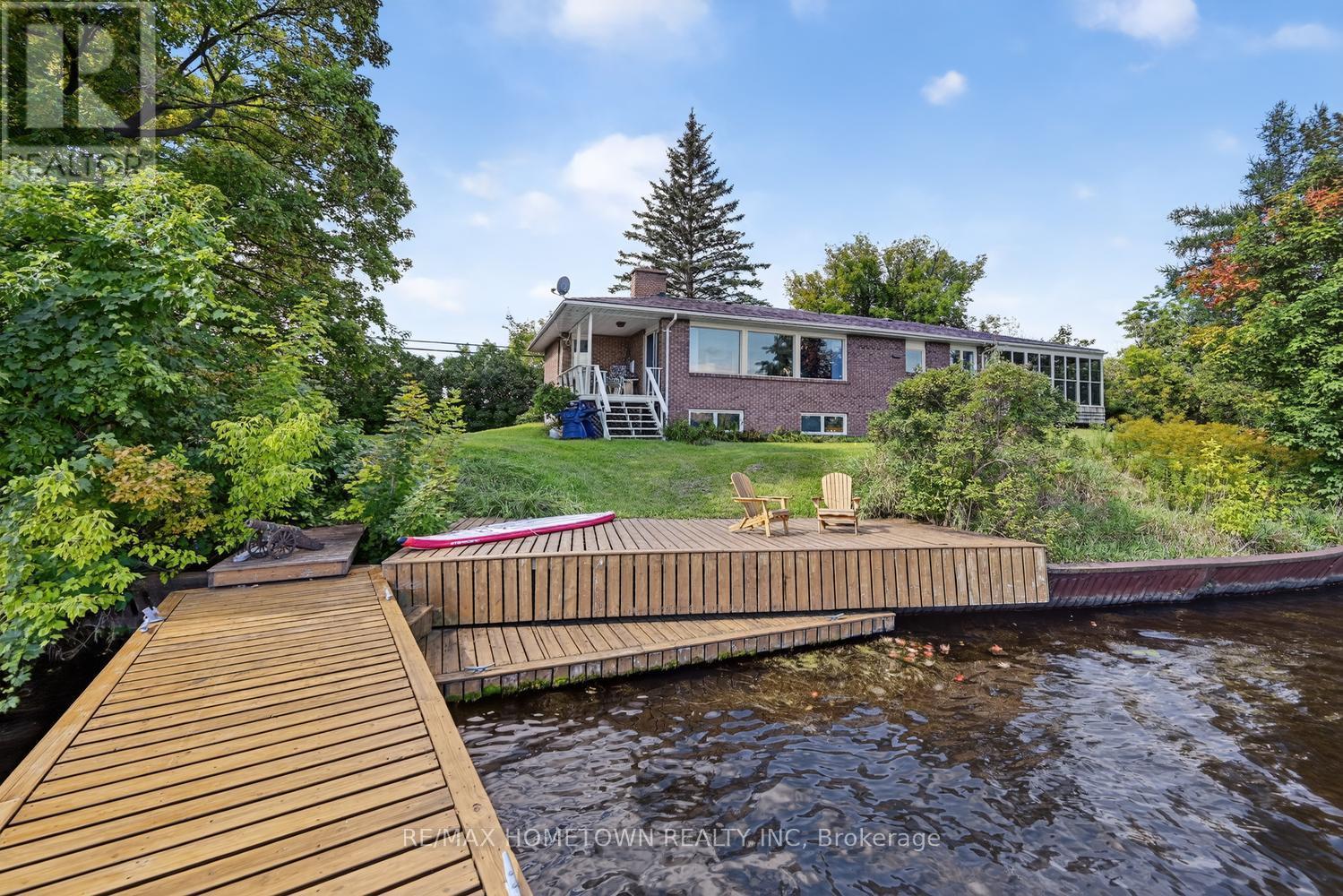 5873 Rideau Valley Drive N Property Photo 2