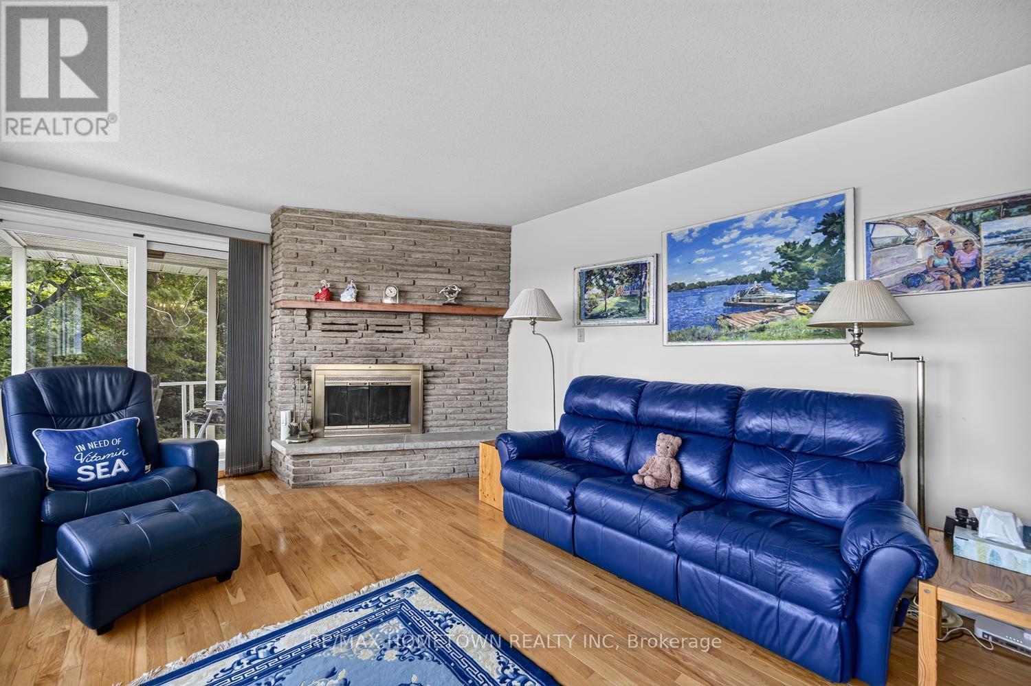 5873 Rideau Valley Drive N Property Photo 9