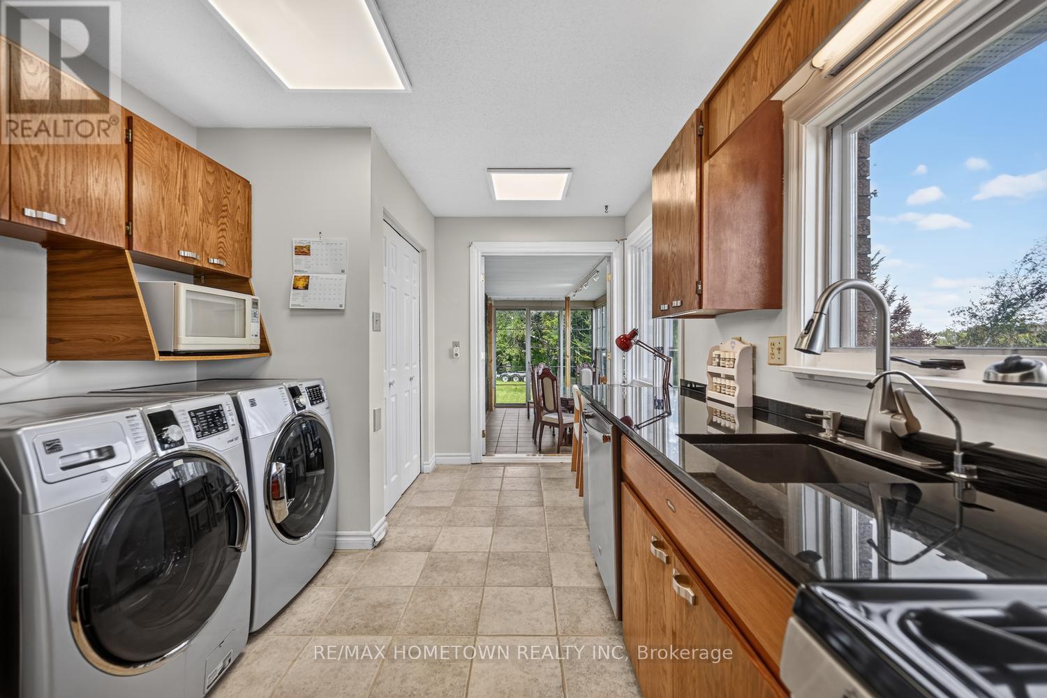 5873 Rideau Valley Drive N Property Photo 21