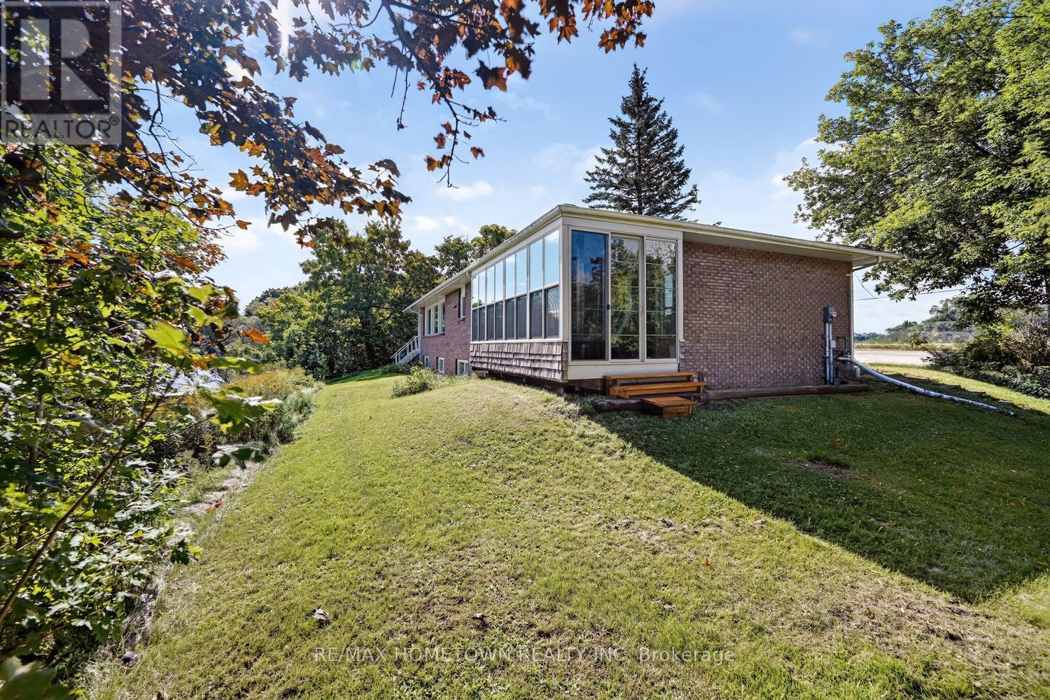 5873 Rideau Valley Drive N Property Photo 26