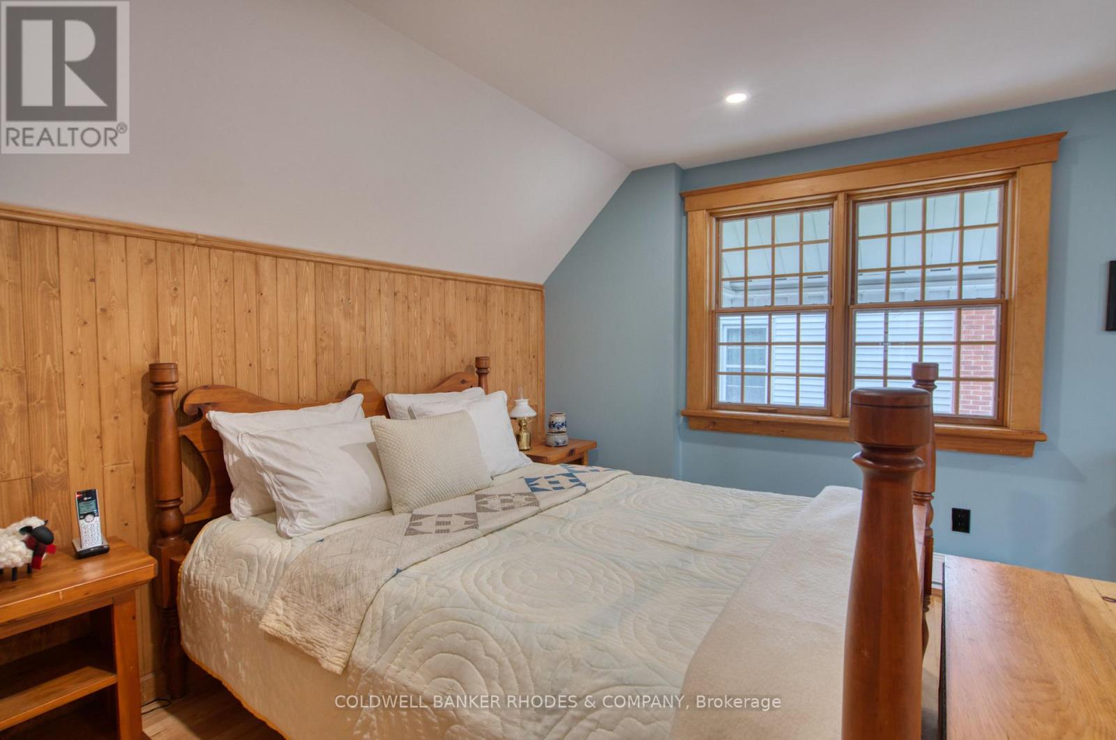 1329 Larose Avenue Property Photo 20