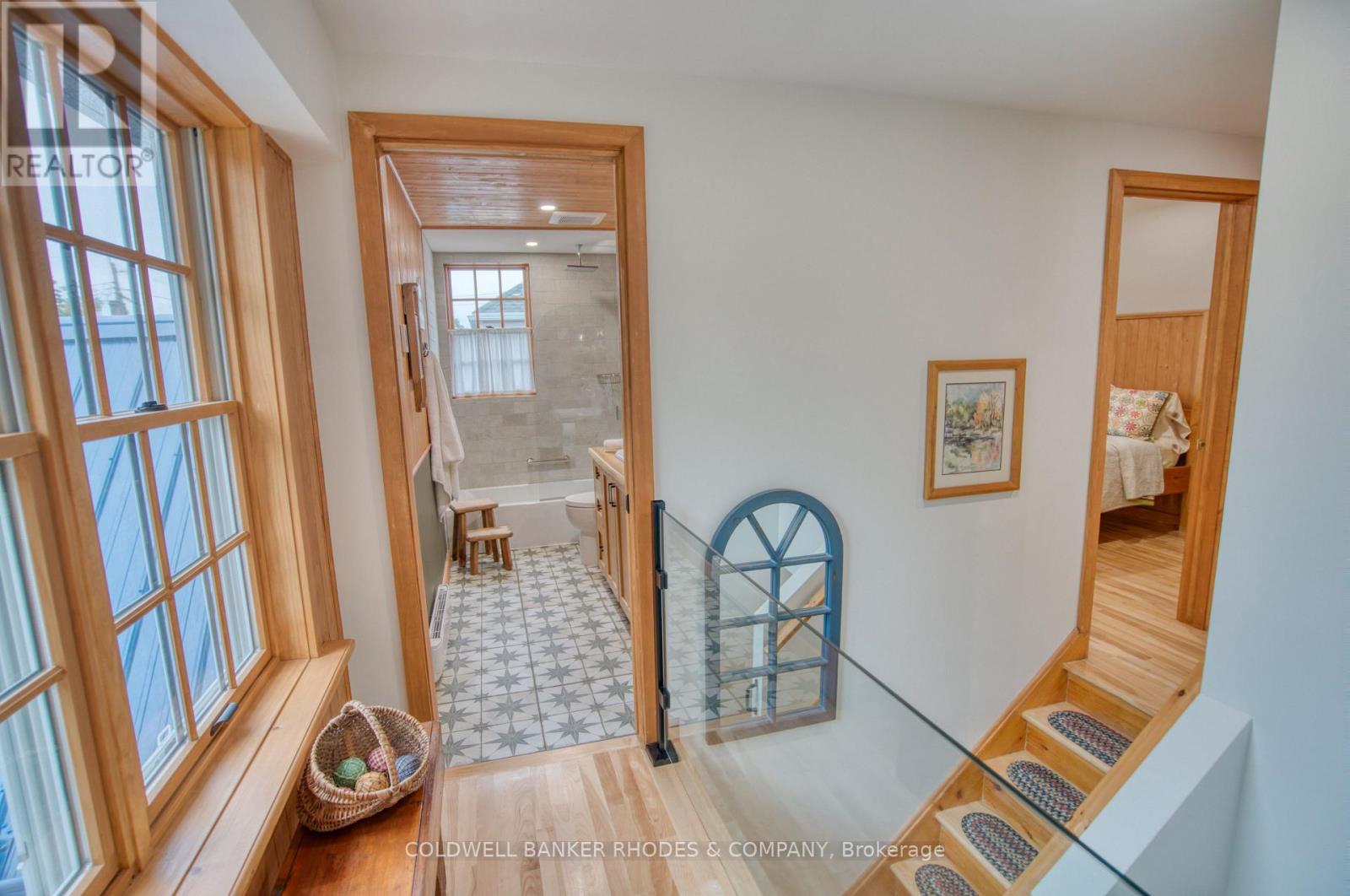1329 Larose Avenue Property Photo 24