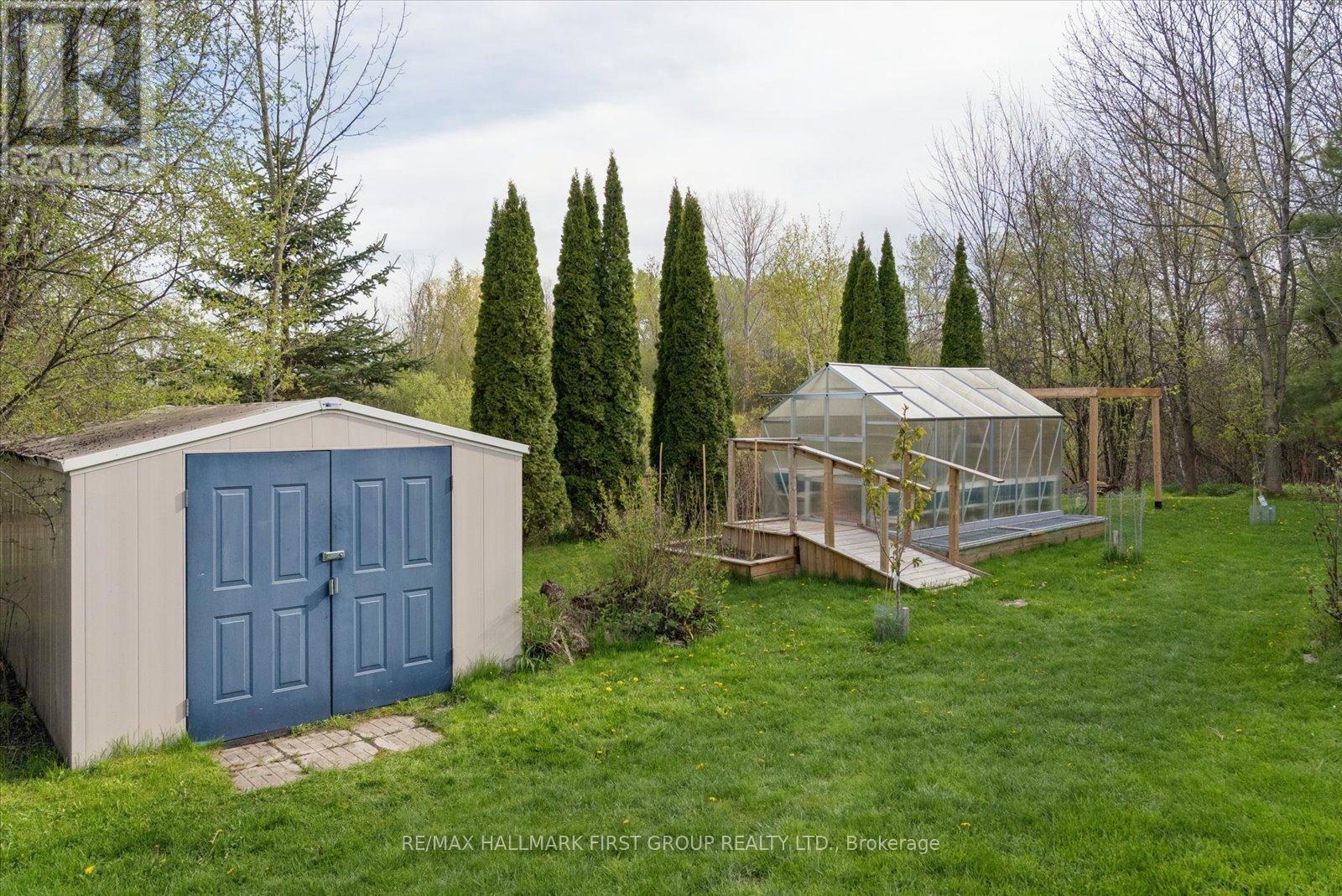 2720 Castle Hill Drive Property Photo 35