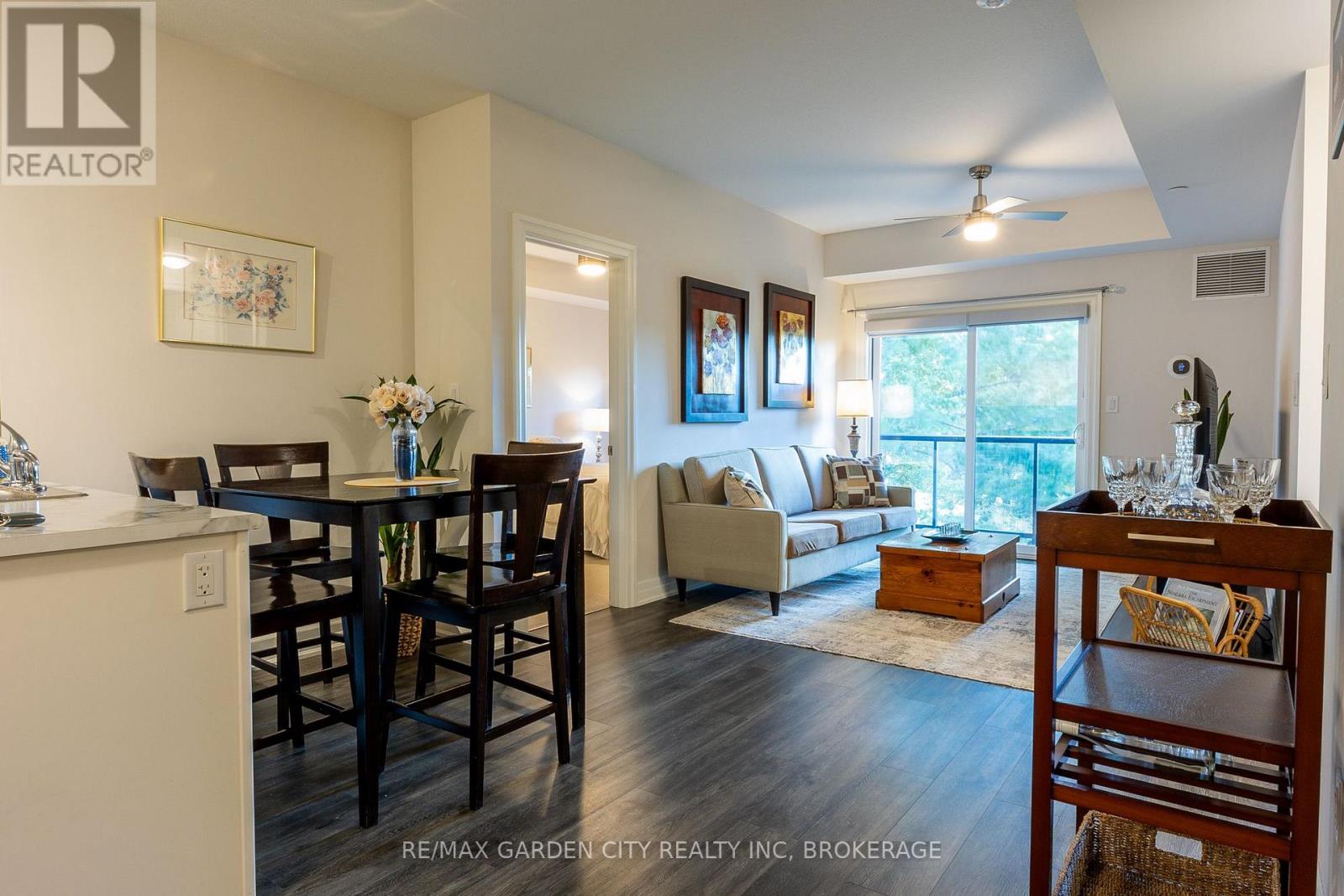 303 - 212 LAKEPORT ROAD Property Photo 1