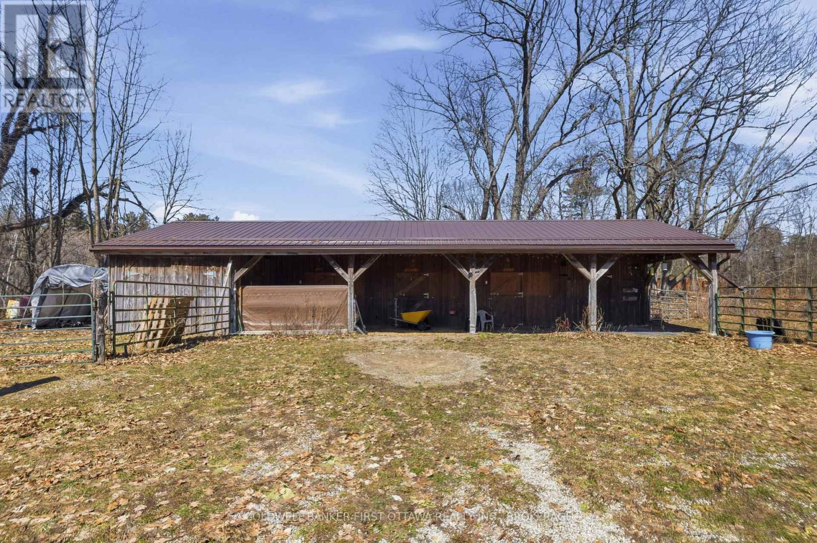 718 Jones Falls Road Property Photo 2