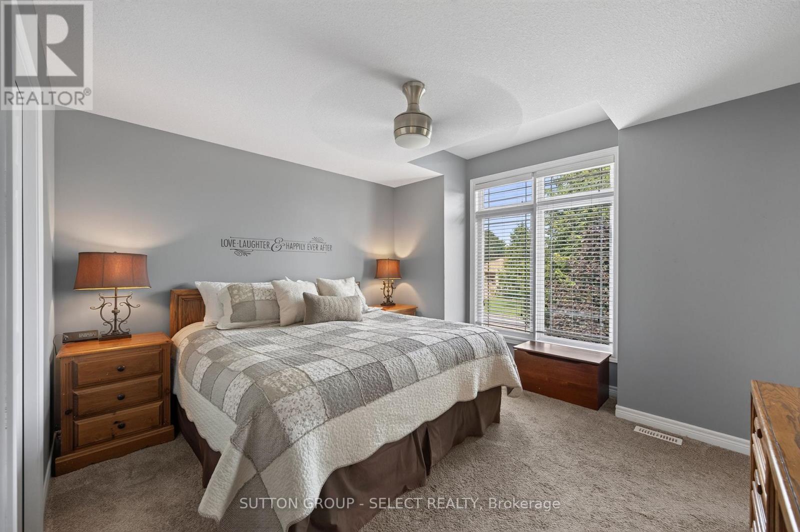 3 Fieldstone Crescent N Property Photo 17