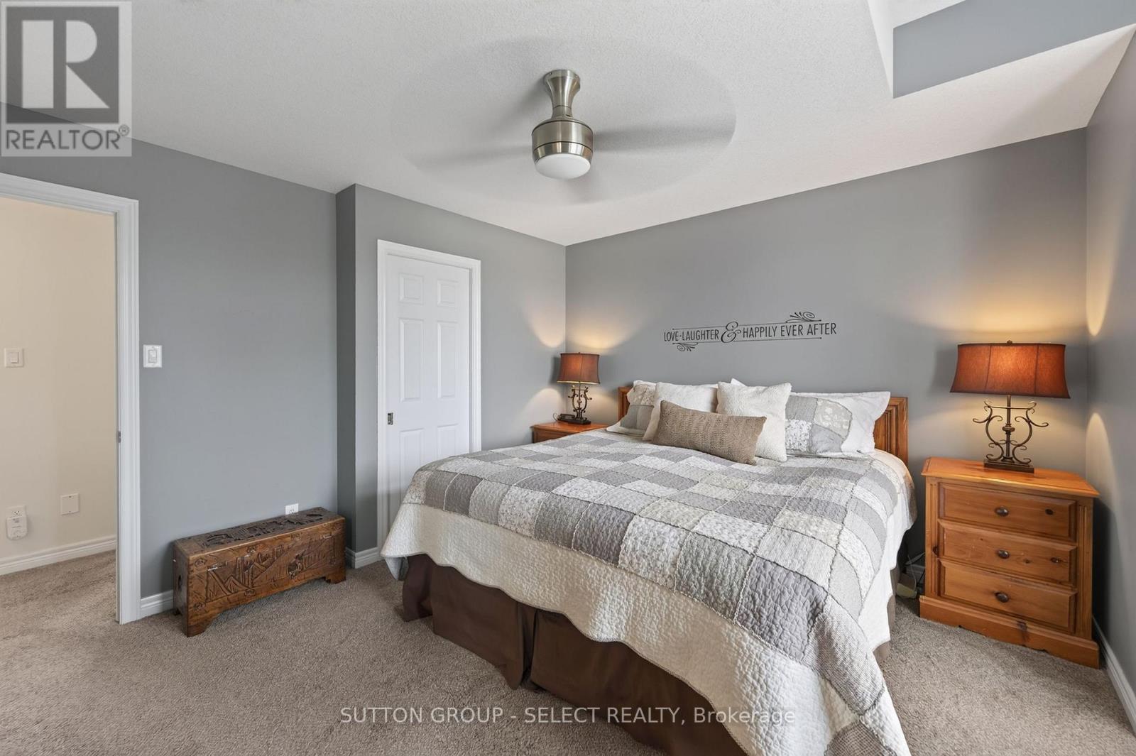 3 Fieldstone Crescent N Property Photo 18