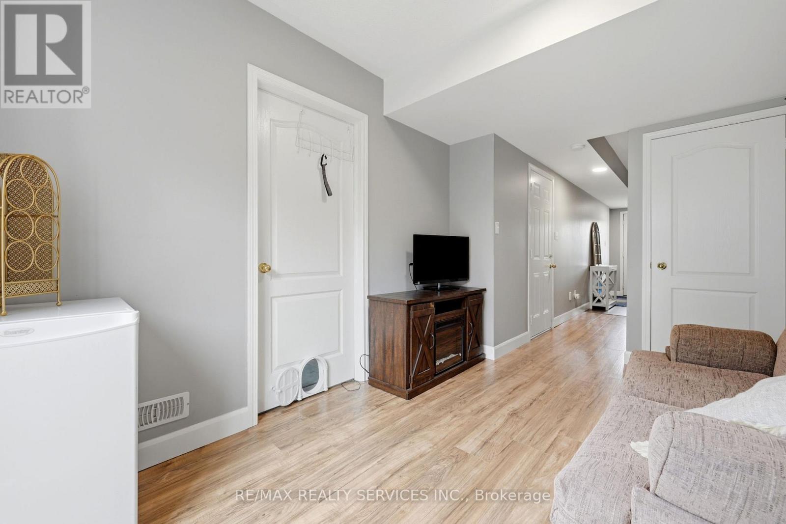 65 - 470 Beach Boulevard Property Photo 9